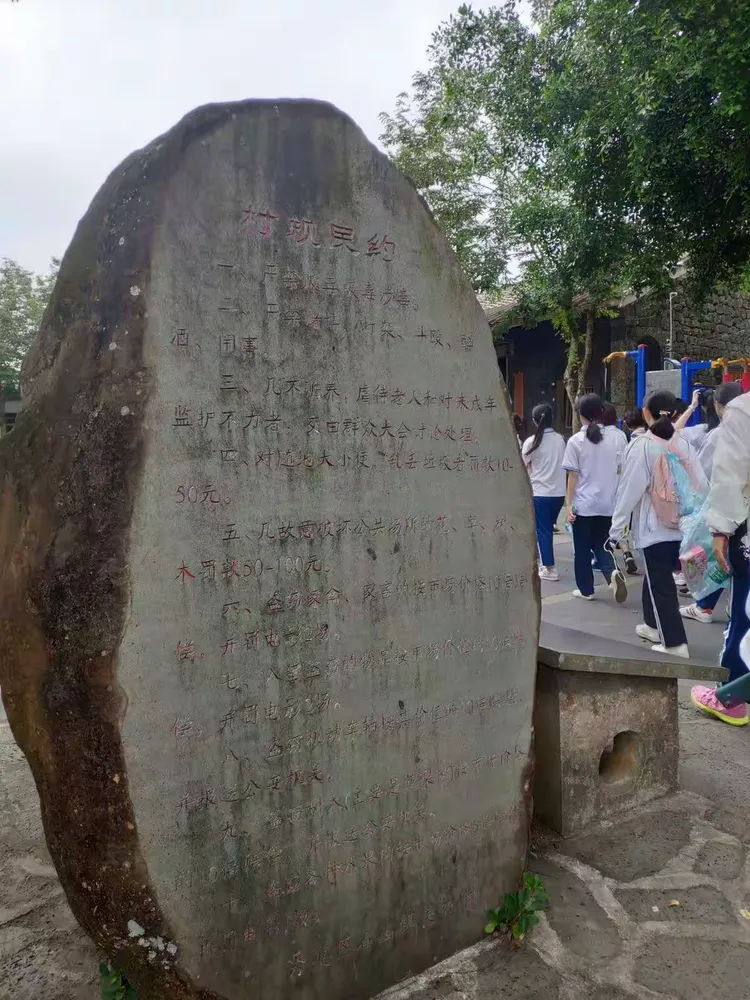 分享热点“中至万年开挂神器”(必胜开挂神器)-第1张图片