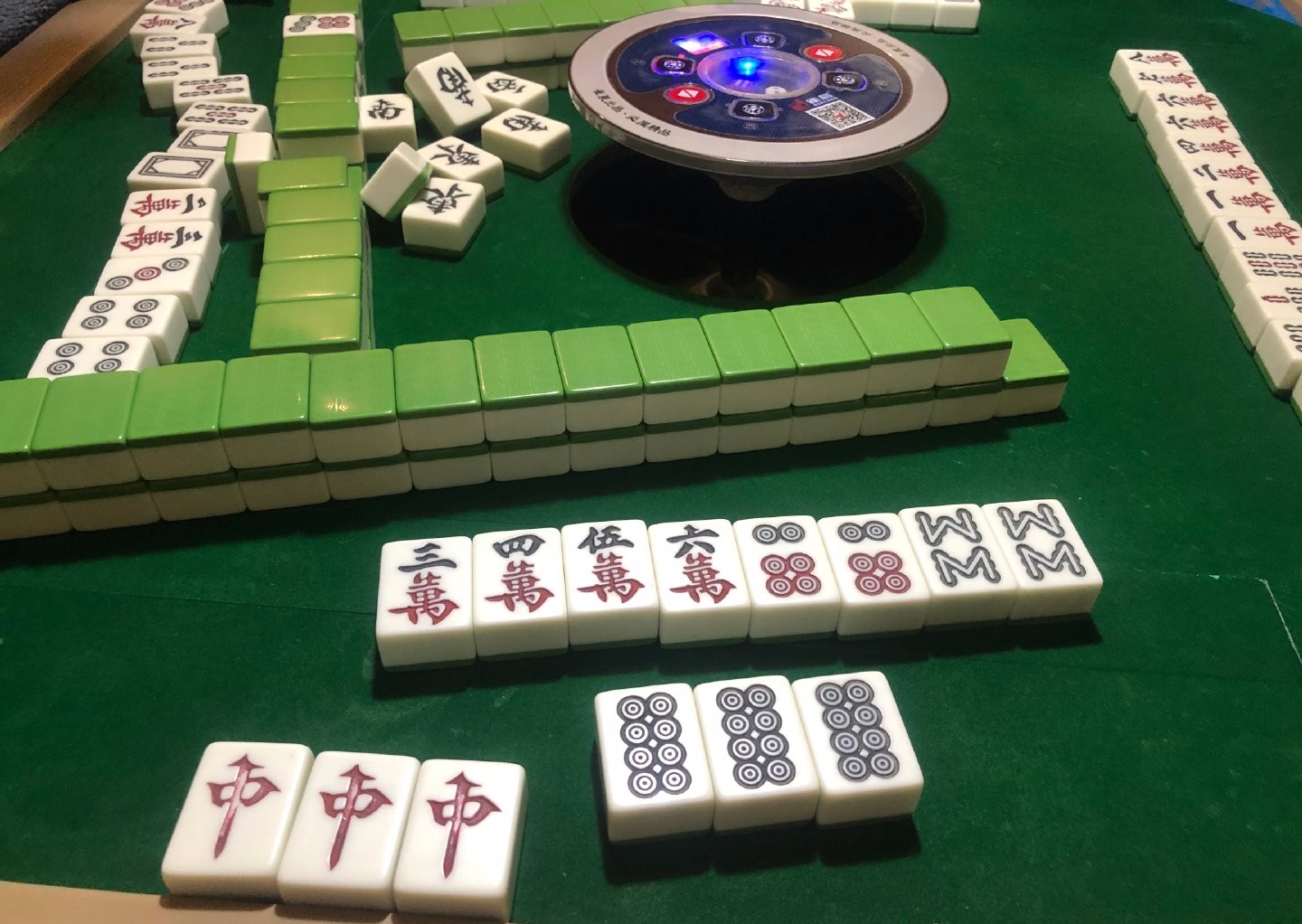 玩家必看教程“微乐重庆麻将如何设置才能赢”必赢神器通用版-第1张图片